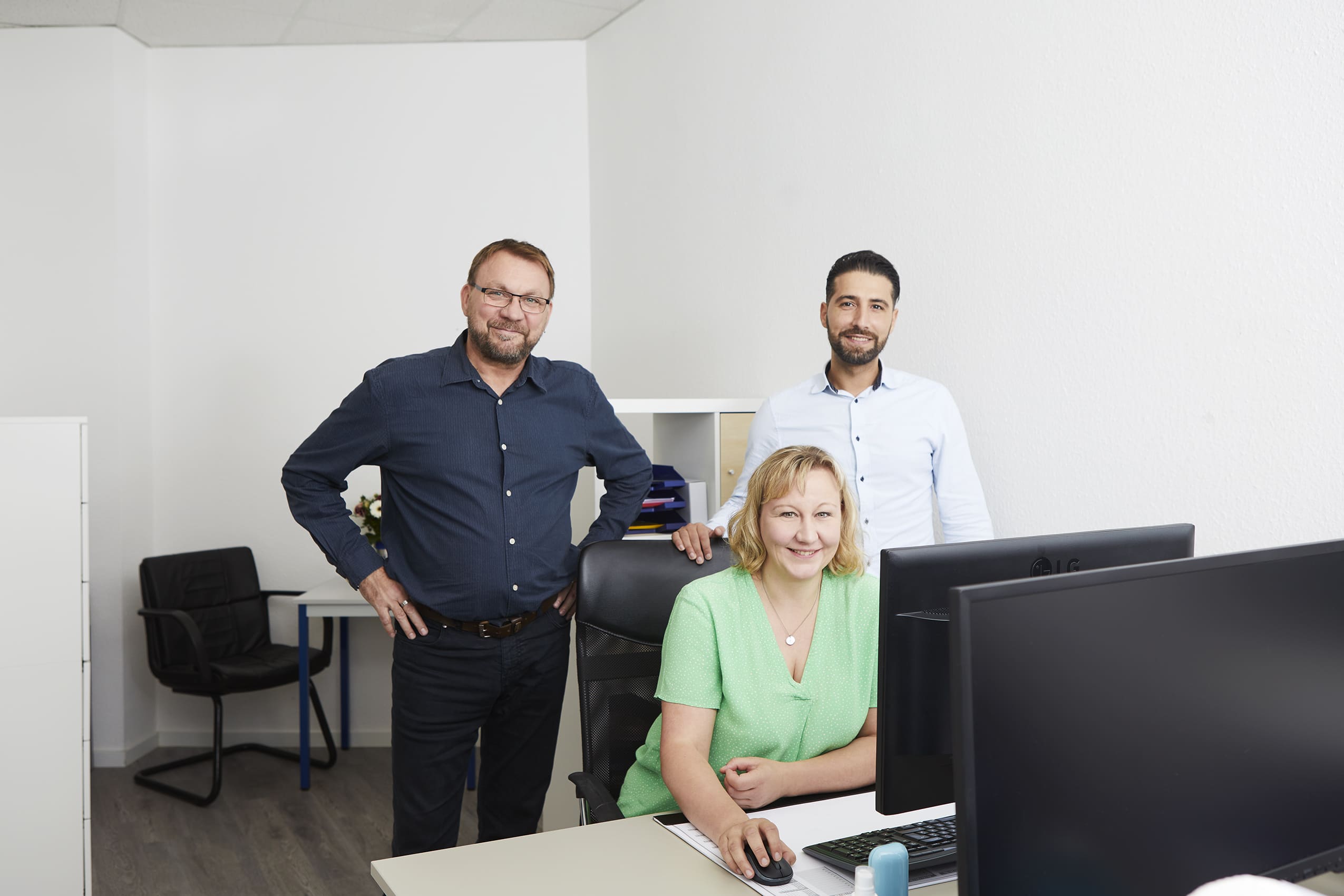 Team der IMS Personal GmbH Berlin im Büro – professionelle Personaldienstleistung und Zeitarbeit mit persönlicher Betreuung